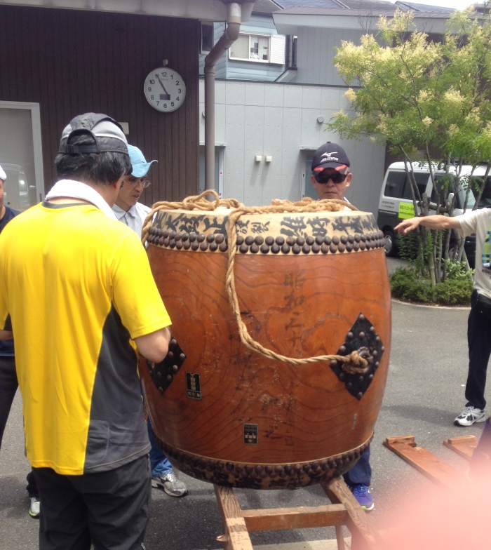 準備が有って本番緒夏祭りが成り立つ。