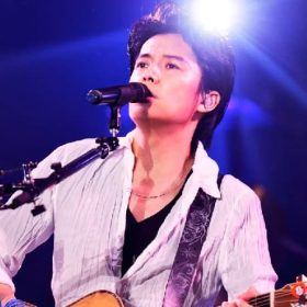 福山雅治 虹 歌いやすいロック曲。