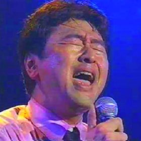 サザンオールスターズ 真夏の果実 雰囲気づくりに薄い声。
