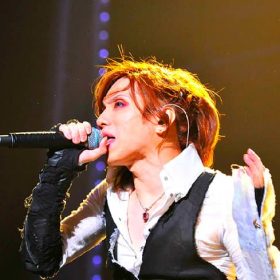 Acid Black Cherry 眠り姫 歌いやすく聞きやすいロック曲でした。