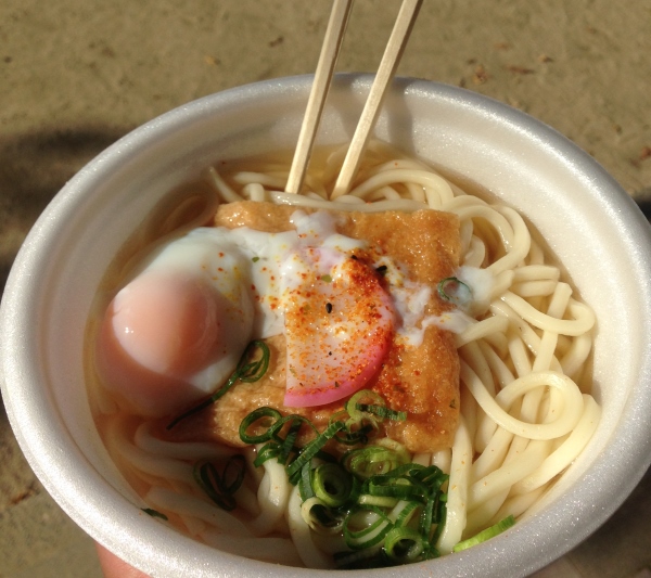 中崎町に焼き芋似合う。