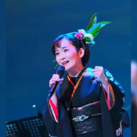 永井裕子 海猫挽歌 低い声から高い声へ。