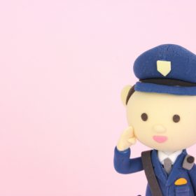 不審物が教室の近くに有ってビビりながら110番通報した。