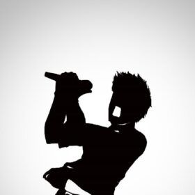 OFFマイクは声量が多いのでマイク離す。ONマイクはソフトに歌う時マイクに入れたい時に。