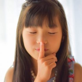 音痴になる原因の1つは子供の時に音痴だと言われた事。