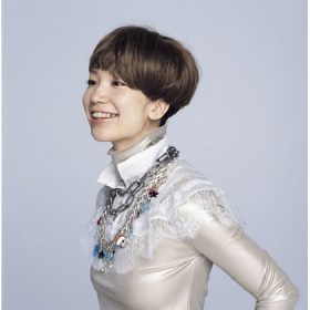 YUKIさんの「ドラマチック」最後まで高い声が続く難しい曲。