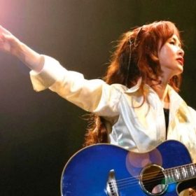中島みゆきさんのヘッドライト・テールライト
