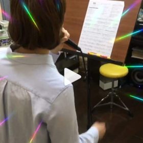花火 aikoを生徒さんが歌う動画。