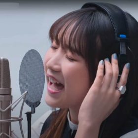 YOASOBI 群青 ク０ルな部分と熱く歌い上げる部分と両方使い分ける面白い女子曲。