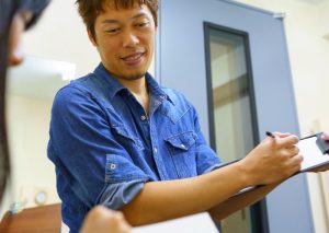 ボイトレ中心のコミュニケーション教室でコミュ障克服。