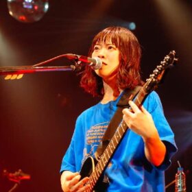 明日も SHISHAMO 裏声に変換するサビが難しい曲。